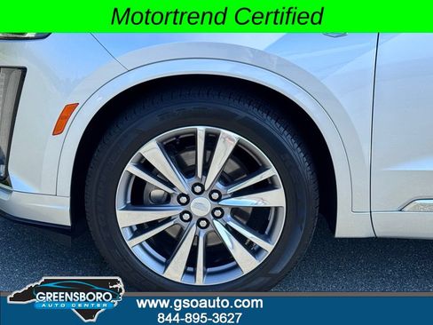 Used 2020 Cadillac XT6 Premium Luxury FWD image 37