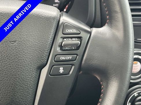 Used 2021 Nissan Titan PRO-4X w/ Pro-4x Convenience Package AWD/4WD image 30
