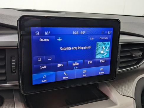 Certified 2024 Ford Explorer XLT w/ Equipment Group 202A AWD/4WD image 24