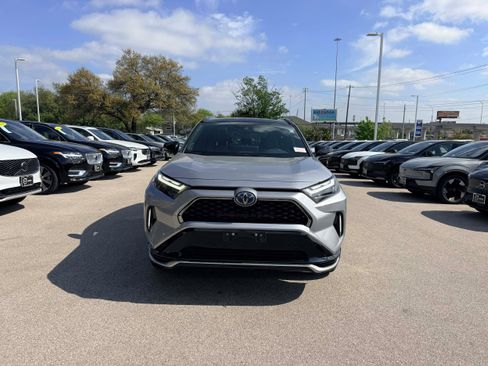 Used 2024 Toyota RAV4 XSE image 8