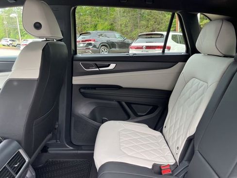 New 2026 Volkswagen Atlas Cross Sport SEL Premium R-Line image 14