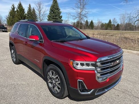 Used 2023 GMC Acadia SLT w/ Preferred Package image 2