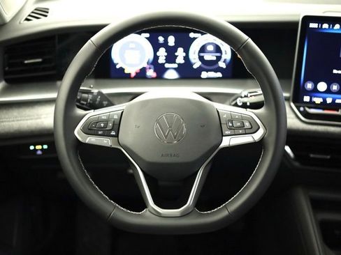 New 2026 Volkswagen Tiguan S image 13