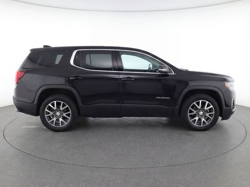 Used 2023 GMC Acadia SLT image 11