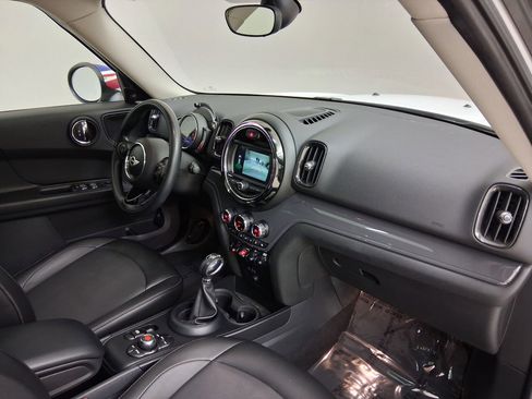 Used 2018 MINI Cooper Countryman FWD image 34