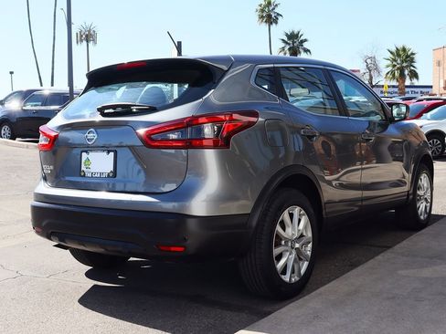 Used 2021 Nissan Rogue Sport S FWD image 13