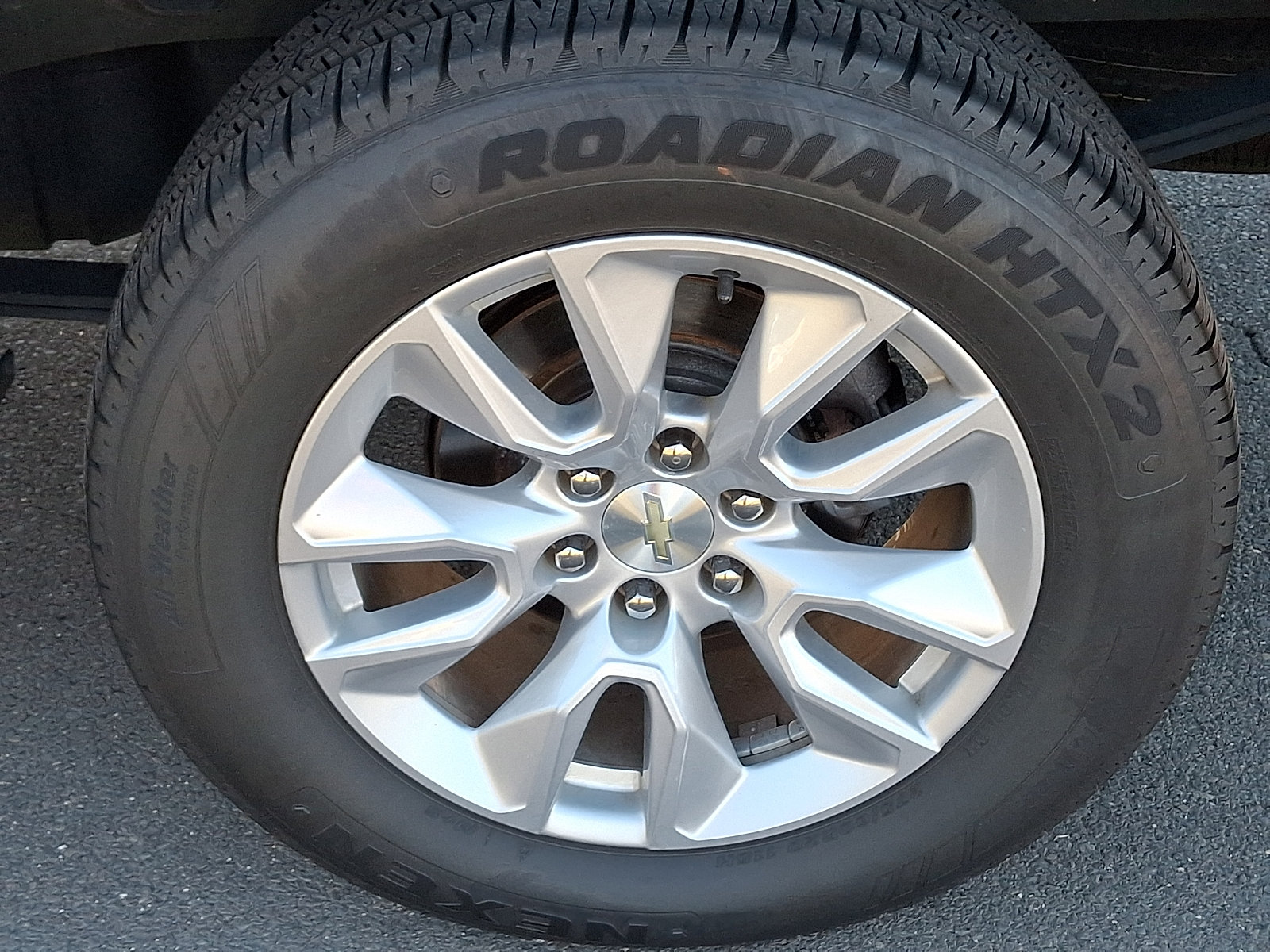 Used 2021 Chevrolet Silverado 1500 Custom AWD/4WD image 29