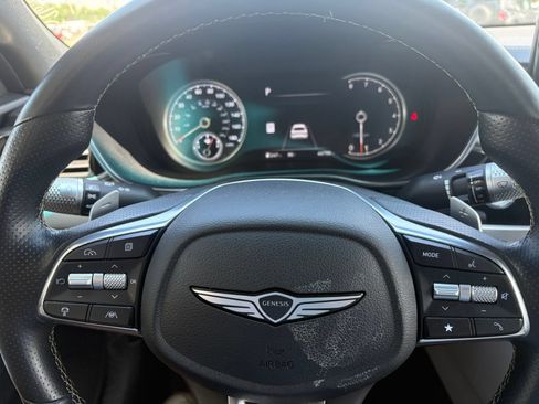 Used 2025 Genesis G70 2.5T AWD/4WD image 18