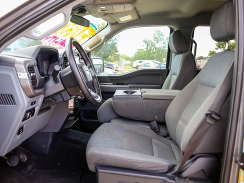Used 2025 Ford F150 XLT w/ Equipment Group 301A Standard RWD image 7