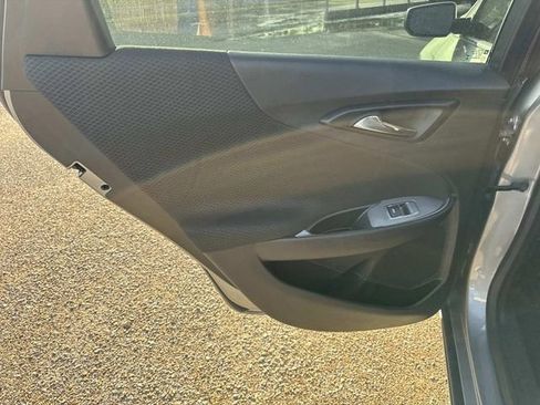 Used 2024 Chevrolet Malibu LT FWD image 35