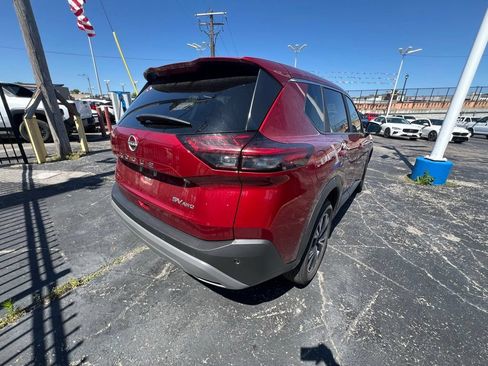 Used 2023 Nissan Rogue SV AWD/4WD image 4