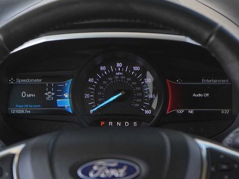 Used 2018 Ford Edge SEL w/ Equipment Group 201A FWD image 22