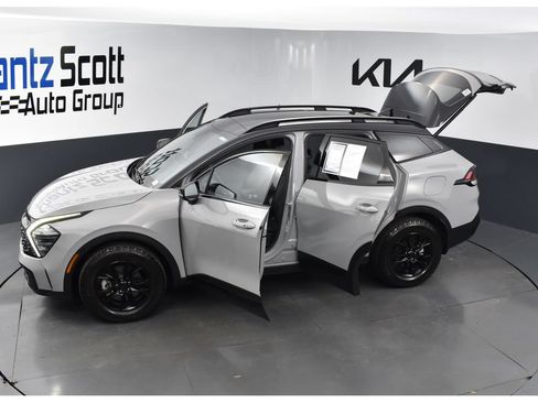 Certified 2025 Kia Sportage X-Pro AWD/4WD image 30