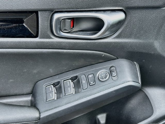 Used 2024 Honda Civic EX-L image 18