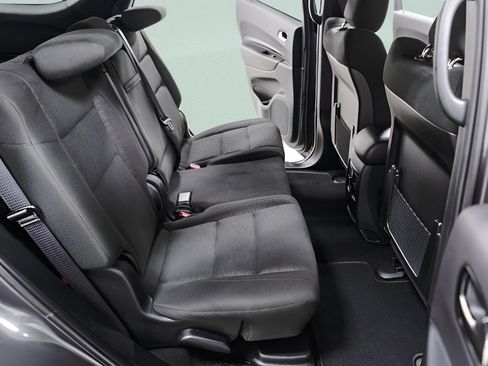 Used 2024 Dodge Durango GT AWD/4WD image 33
