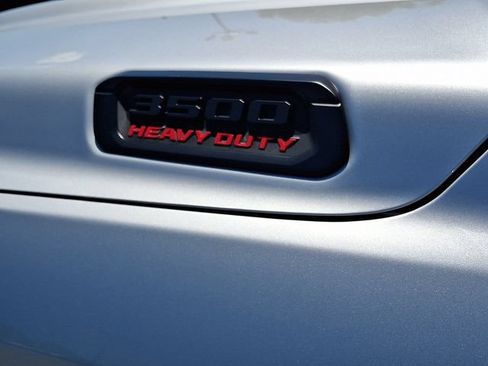 New 2026 RAM 3500 Big Horn AWD/4WD image 19