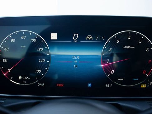 Used 2024 Mercedes-Benz C 300 4MATIC Sedan image 41