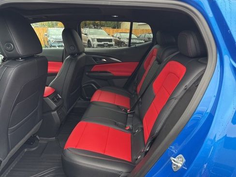 New 2025 Chevrolet Equinox EV RS image 11