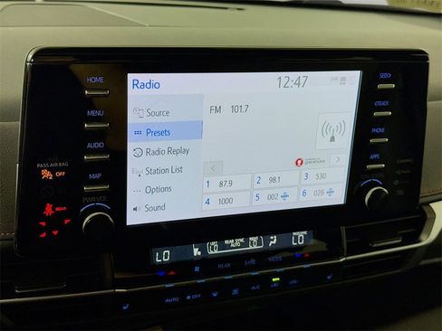 Certified 2022 Toyota Sienna XSE image 8