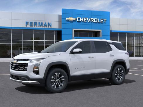 New 2025 Chevrolet Equinox LT w/ Safety and Technology Package FWD image 2