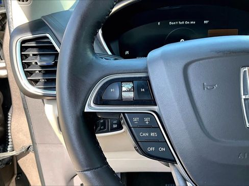 Used 2019 Lincoln Nautilus Reserve AWD/4WD image 24