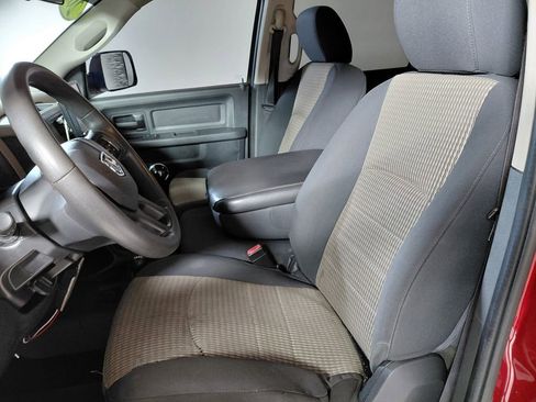 Used 2012 RAM 2500 ST w/ Chrome Appearance Group image 12