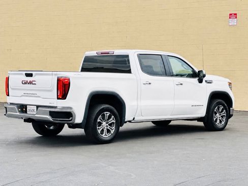 Used 2026 GMC Sierra 1500 SLT AWD/4WD image 6