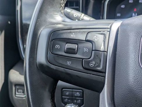 Used 2025 GMC Sierra 1500 SLT AWD/4WD image 23