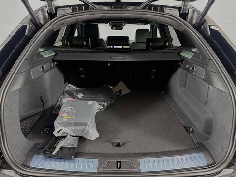 New 2026 Land Rover Range Rover Velar Autobiography image 21