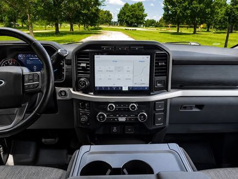 Used 2021 Ford F150 XLT w/ Equipment Group 302A High AWD/4WD image 9