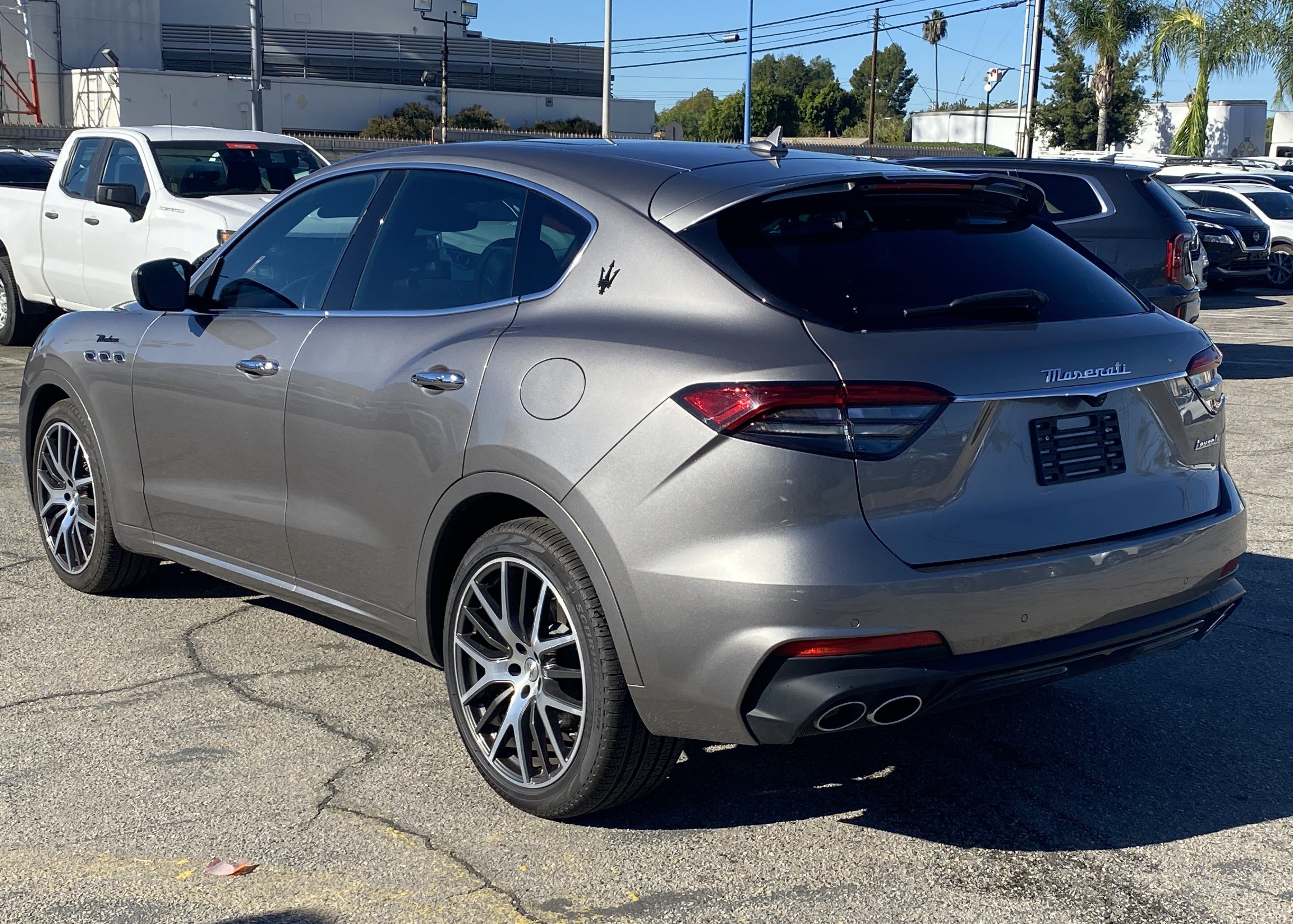 Used 2022 Maserati Levante Modena AWD/4WD image 10