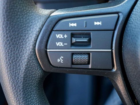 Used 2025 Honda Accord LX image 25