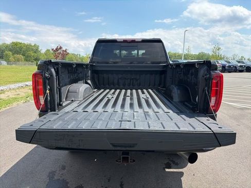 Used 2022 GMC Sierra 2500 AT4 w/ AT4 Premium Plus Package AWD/4WD image 14