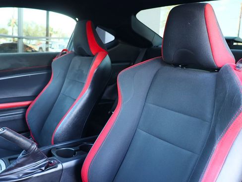 Used 2019 Toyota 86 TRD SE image 38