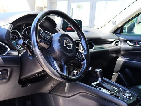 Used 2020 MAZDA CX-5 Touring FWD image 40