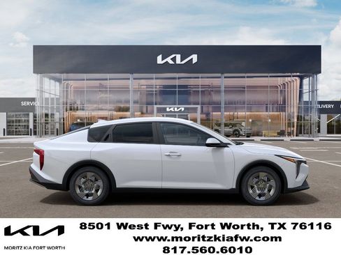 New 2026 Kia K4 FWD image 7