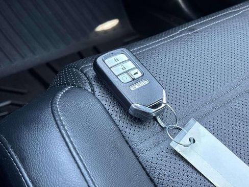 Used 2022 Honda CR-V EX-L image 28