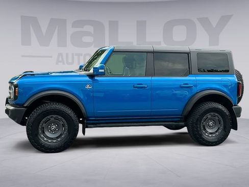 Used 2024 Ford Bronco Outer Banks AWD/4WD image 2