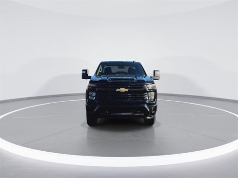 New 2026 Chevrolet Silverado 2500 Custom w/ Custom Convenience Package image 3