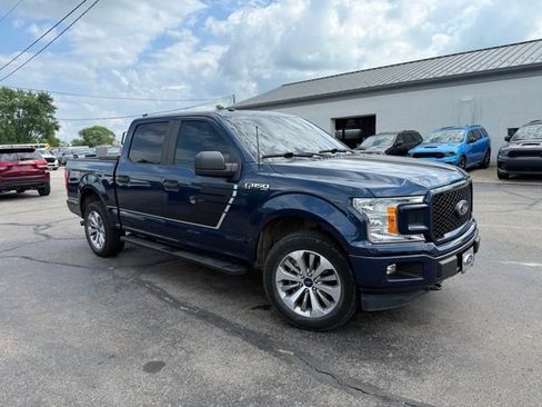 Used 2018 Ford F150 XL w/ Equipment Group 101A Mid AWD/4WD image 3