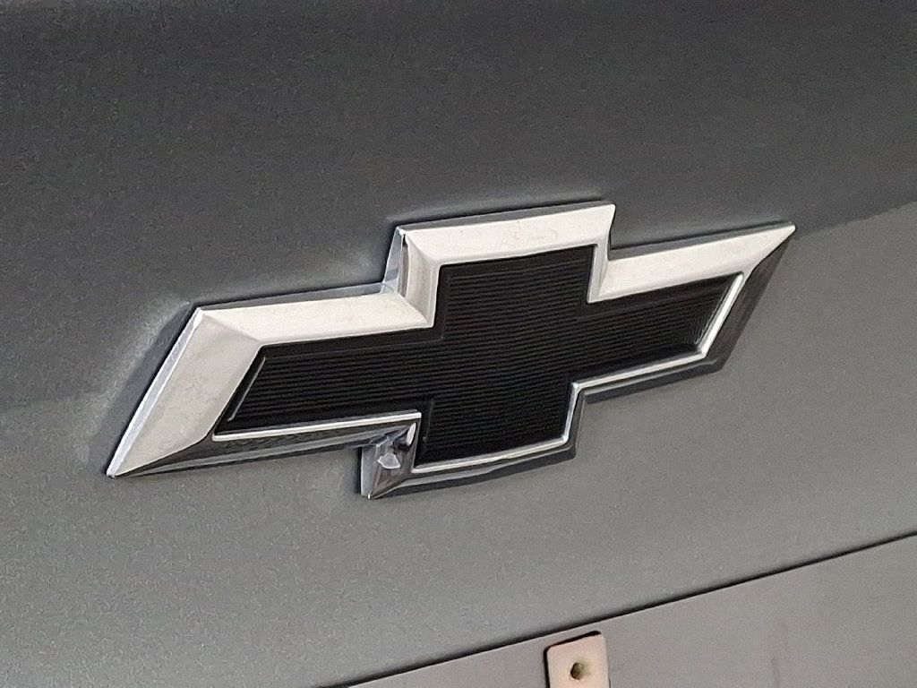 Used 2024 Chevrolet Malibu RS FWD image 30