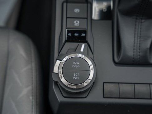 New 2026 Toyota Tacoma SR5 image 25