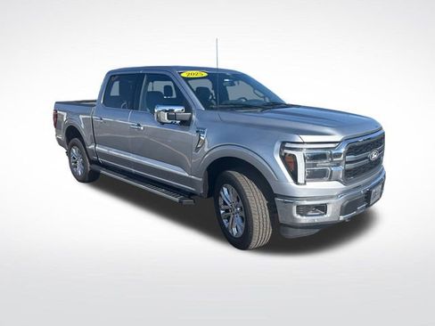 Used 2025 Ford F150 Lariat w/ Equipment Group 501A Mid image 7