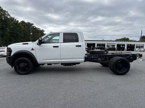 New 2026 RAM 4500 Tradesman image 4