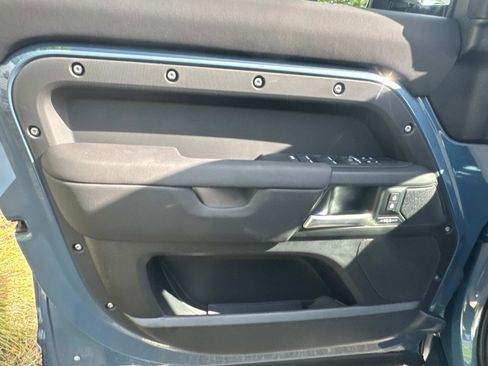 Certified 2025 Land Rover Defender 110 S image 17