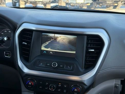 Used 2019 GMC Acadia SLE w/ LPO, Floor Liner Package image 4