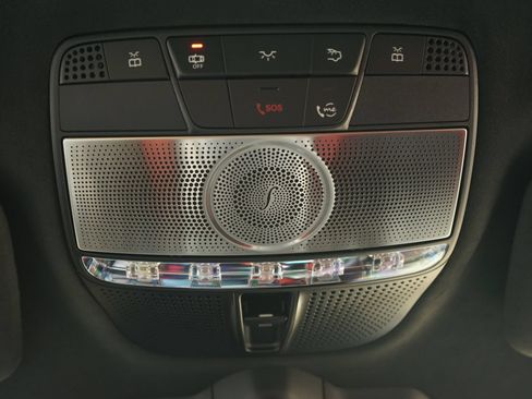 Used 2025 Mercedes-Benz G 63 AMG 4MATIC image 27