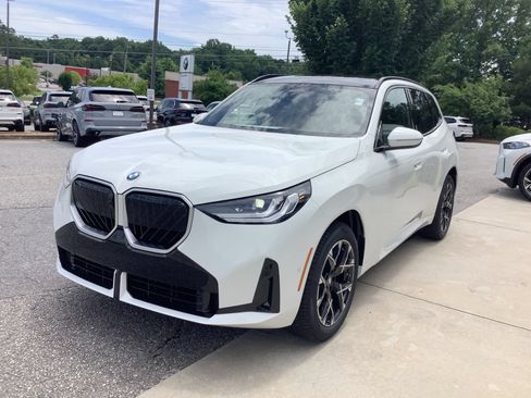 Used 2026 BMW X3 xDrive30i w/ Premium Package AWD/4WD image 4