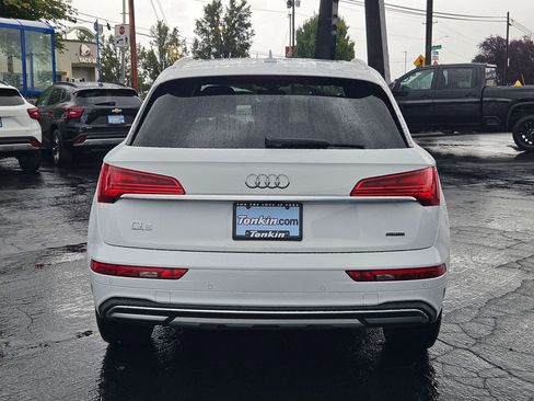 Used 2021 Audi Q5 2.0T Premium w/ Convenience Package image 5