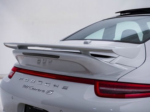 Certified 2016 Porsche 911 Carrera 4S image 13